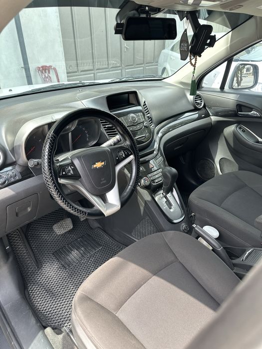 ⸻  Продаётся Chevrolet Orlando LTZ 2015 года