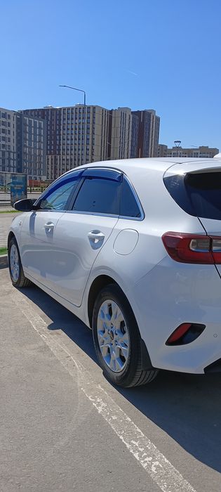Продам Kia Ceed в идеальном состоянии!