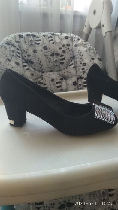 Туфли замшевые, черные