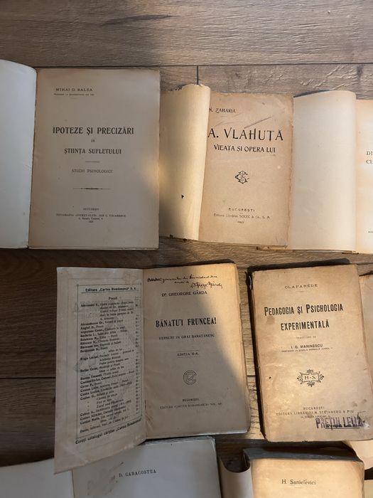 Lot 17 carti vechi anii 1914 - 1940