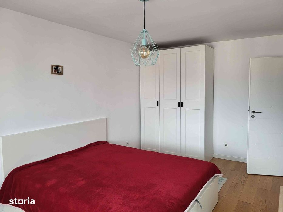 Apartament 3 camere, open space, luminos, vedere munți si Tâmpa.