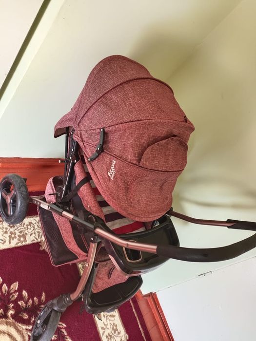 Б/у коляска, көп қолданылмаған