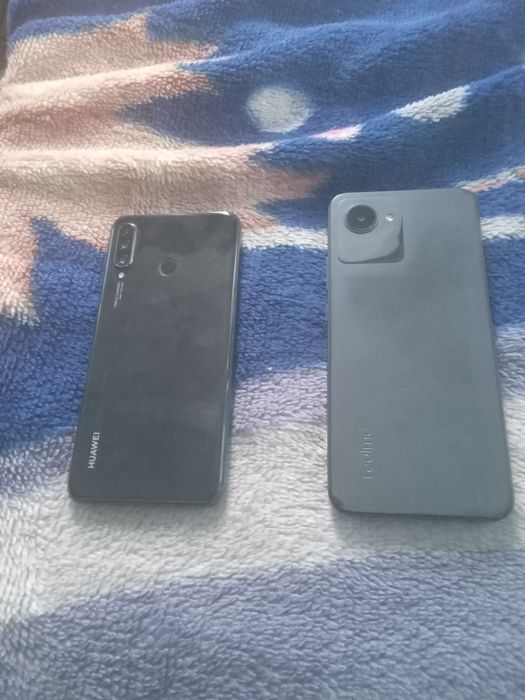 Продам два телефона хуавей и realme C30