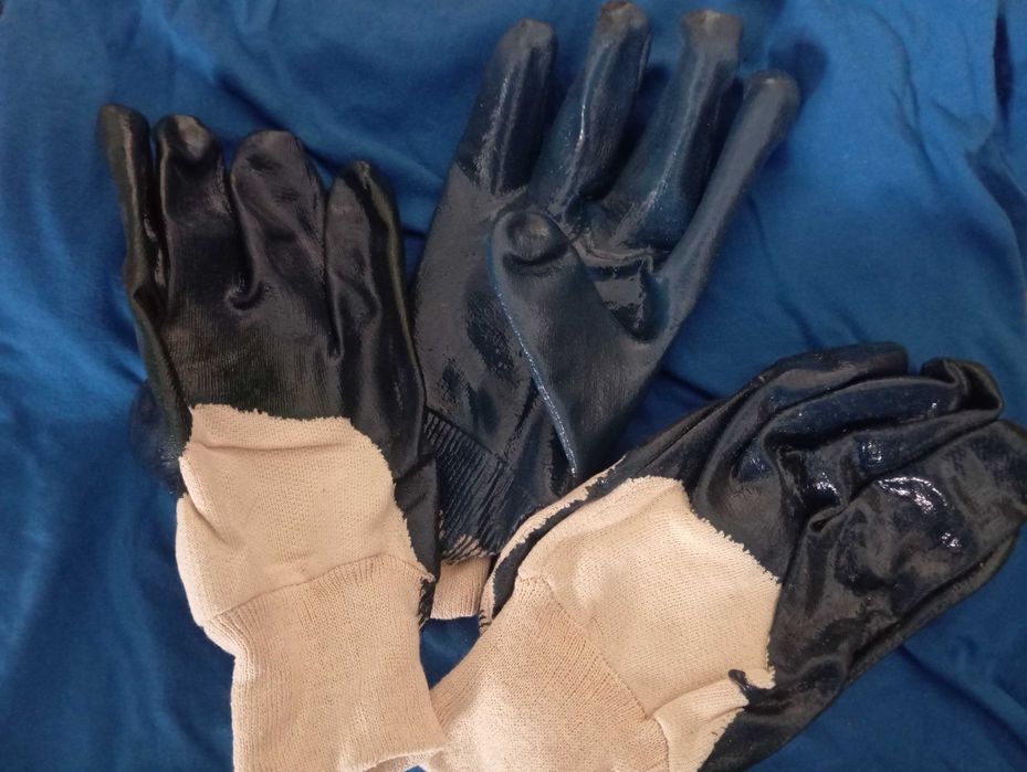 Продам перчатки для работы
