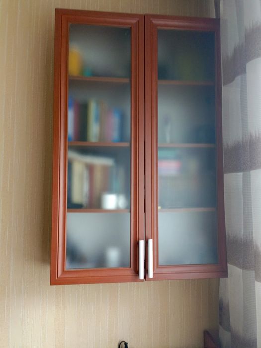 Продам спальный гарнитур