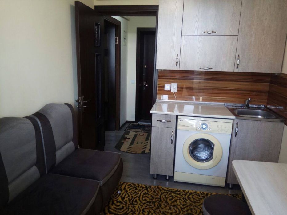 Продаю 1 ком Академ Городок