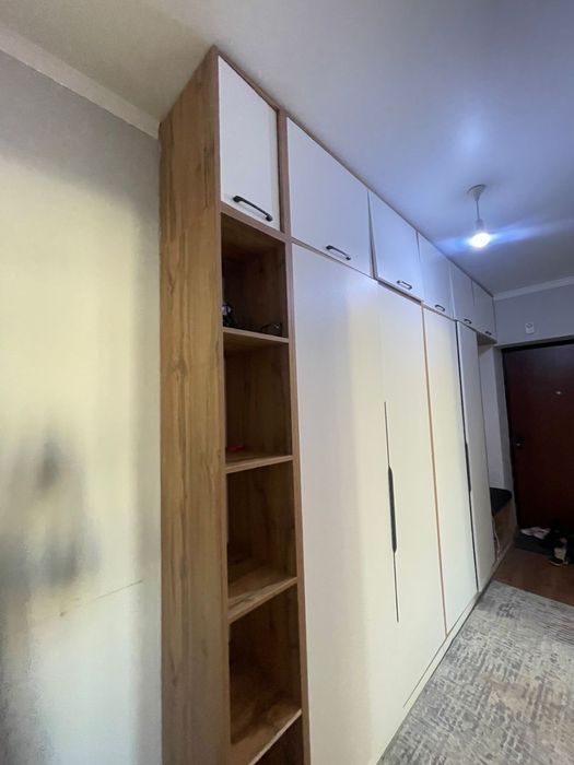 Продам удобный шкаф