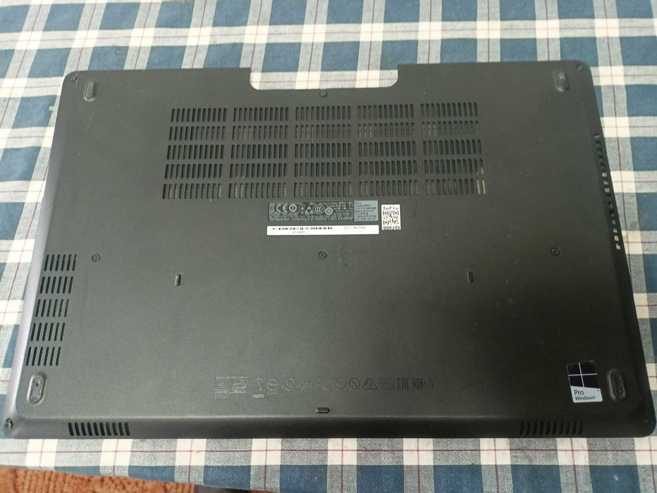 Elemente Dell Latitude E5570