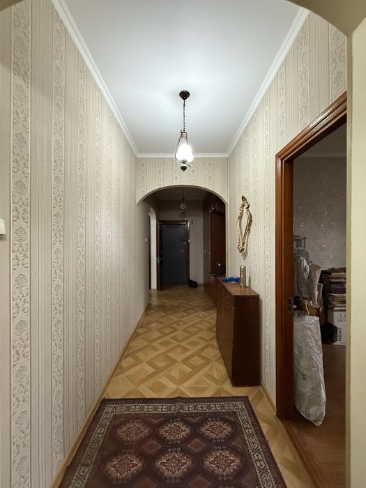 5 комн/1 /5 ( 120 квм) на Карасу-2 с большим огородом