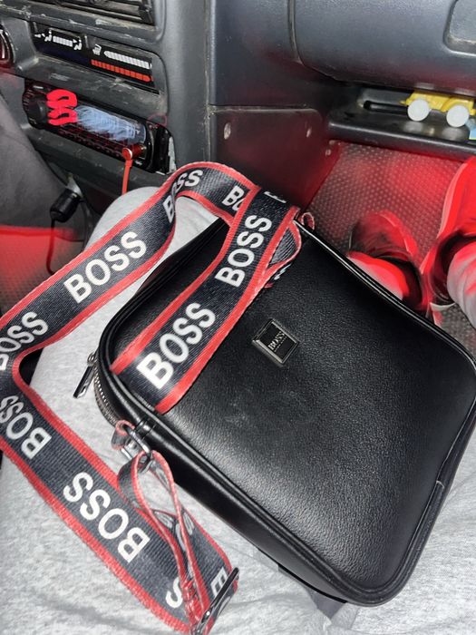 BOSS сумка.