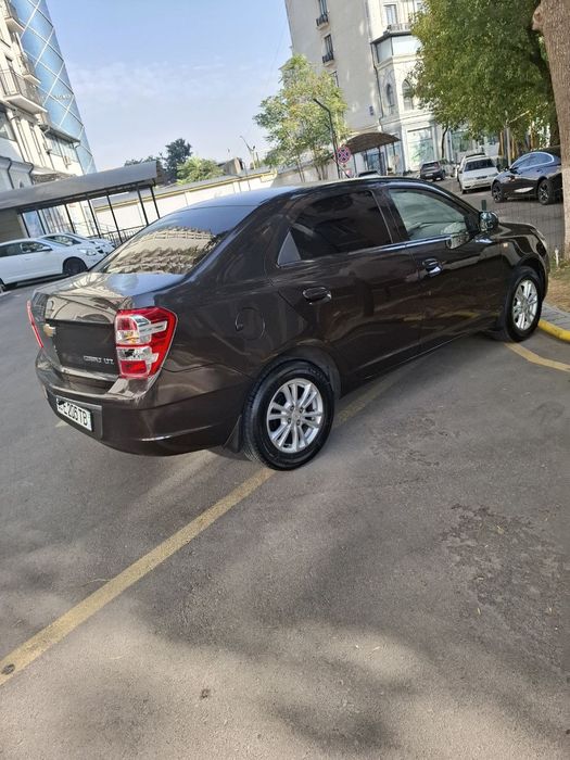 Aftomabil sotiladi sroshna