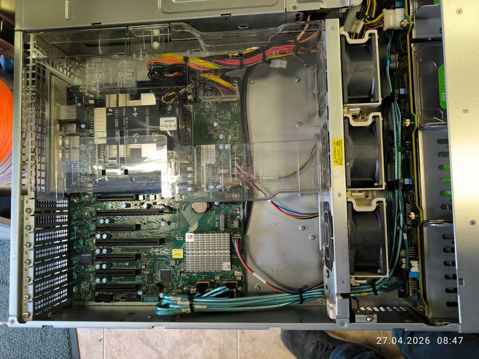 СЪРВЪР 6х8TB HDD + 256GB SSD + 64GB RAM, XEON 4214