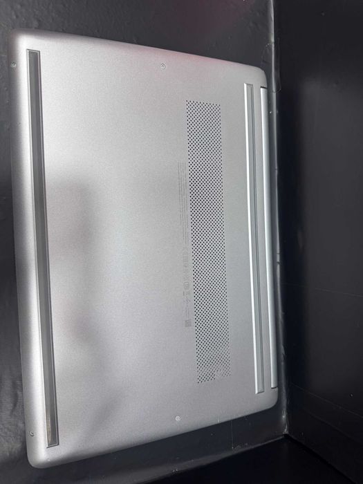 Hope Amanet P1/ HP 14S FQ1006NQ / AMD RYZEN 7 5700 , 8GB DDR4 , 256GB SSD , AMD RADEON GRAPHICS / COD 35439