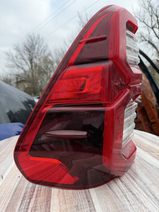Стоп Toyota Hilux Revo  Led