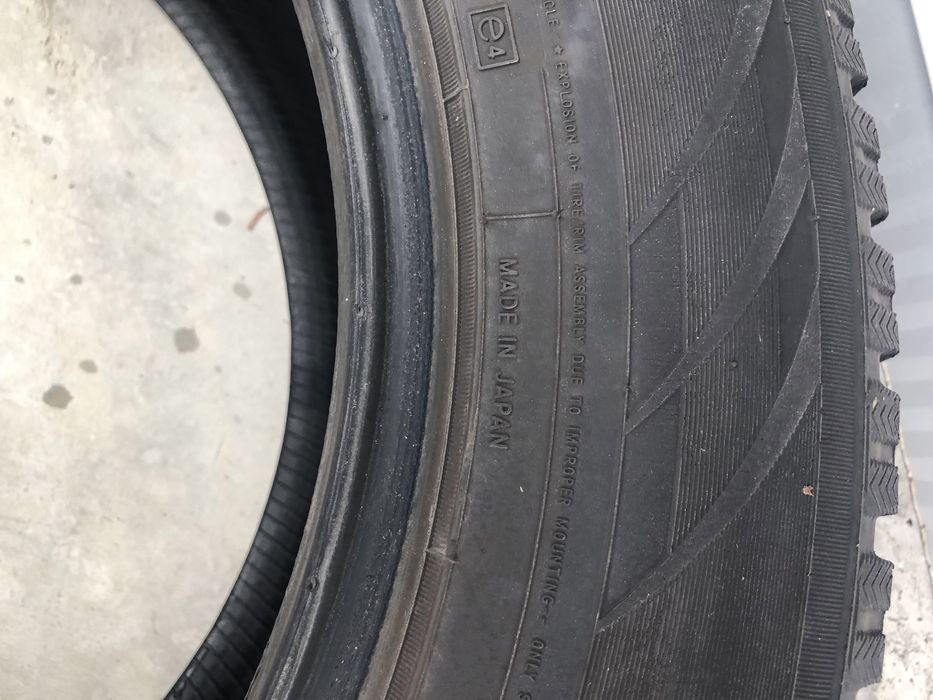 Зимни гуми TOYO-7 мм грайфер-Топ състояние- 4 бр-265/60/18
