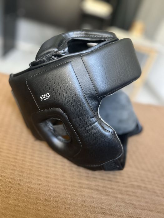 Casca box decathlon outshock