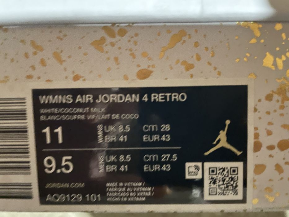 Air Jordan 4 Retro