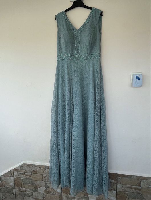 Официална дълга рокля