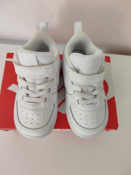 Детски обувки маратонки и боти