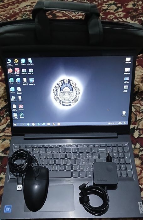Lenovo Notebook, yili 2021. Holati ideal.