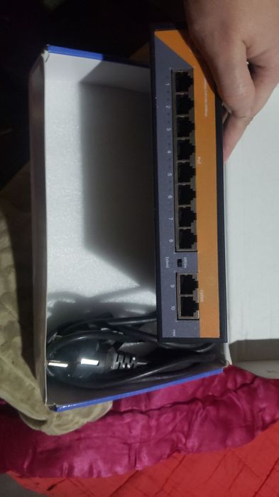 Продаю Poe switch 8 портов