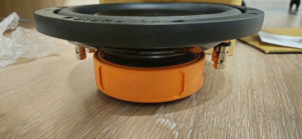 Сабвуфер DL Audio Barracuda 8 Flat