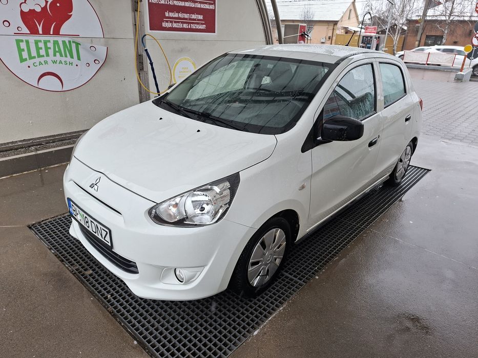 2015,104000km,Mitsubishi Space Star