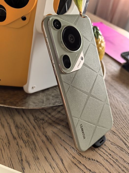 Huawei Pura 70 Ultra , garanție 2 ani