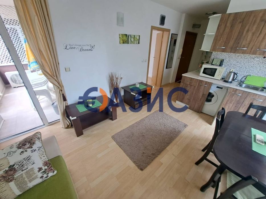 Продава се Двустаен апартамент в к.к. Слънчев бряг - 56 кв.м за 693 €/кв.м - Снимка #9
