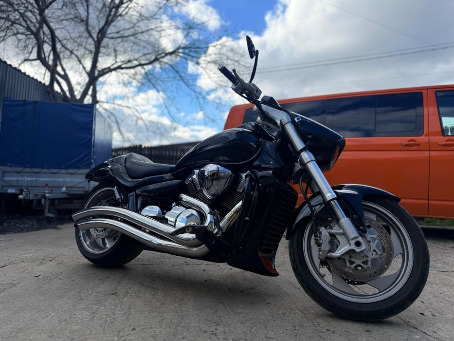 Suzuki boulevard m109r intruder