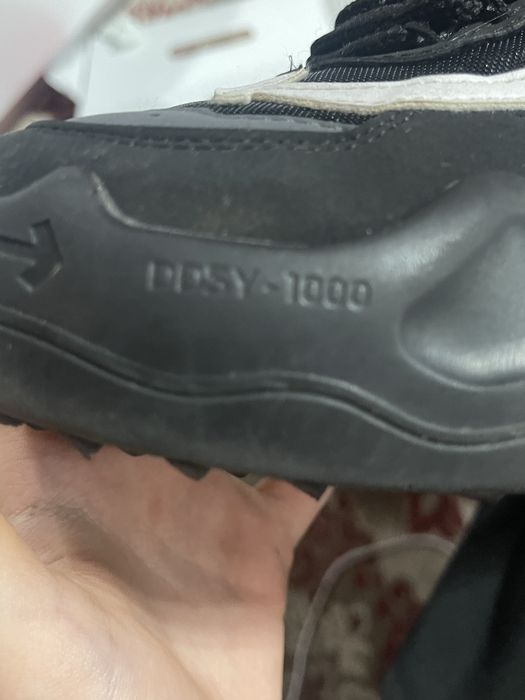 Adidasi off white 36