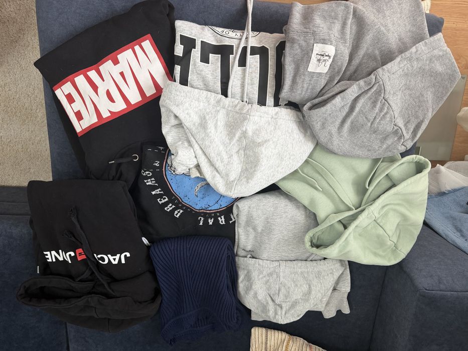 Hanorace marime S majoritatea