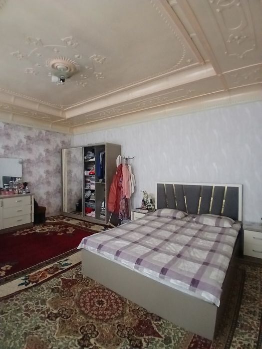 ХОВЛИ Сотилади.Меробод.срочно Ок-Билол.3.хона.5,09.Сотик