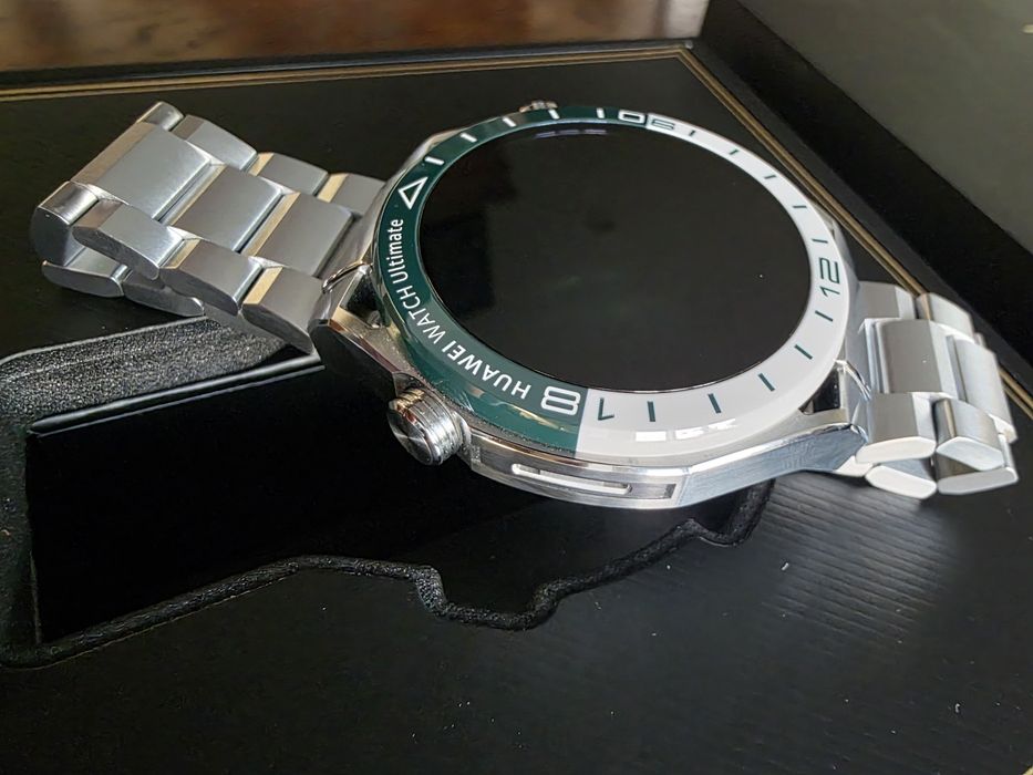 КАТО НОВ с гаранция Huawei Watch Ultimate Green