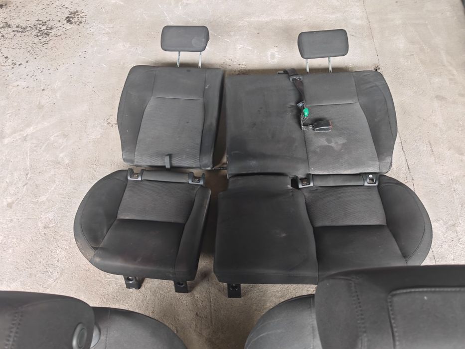 Салон за Land Rover Evog