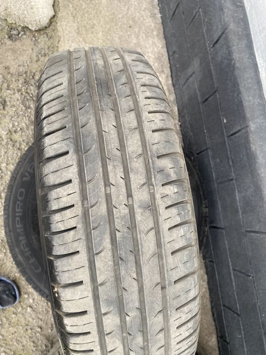 Продам резину летнюю шины