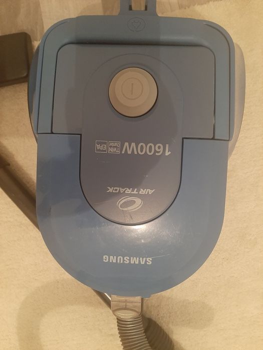 Продам пылесос Samsung