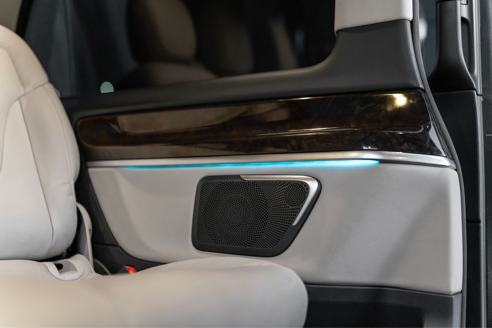 Аренда авто с водителем