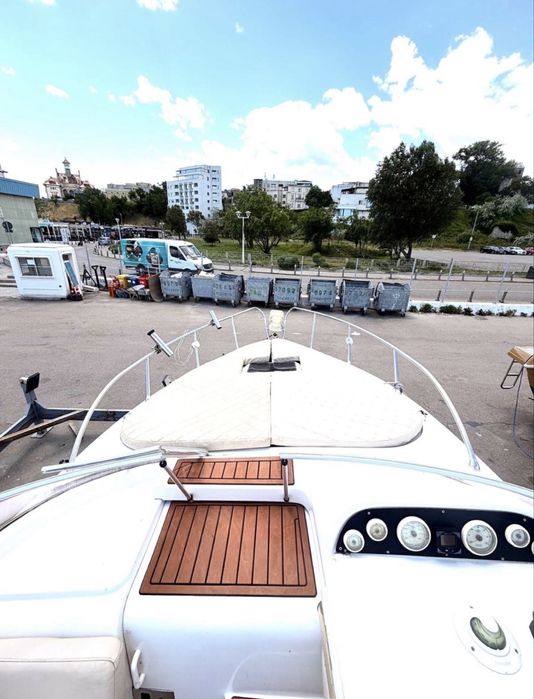 Barca motor mercruiser