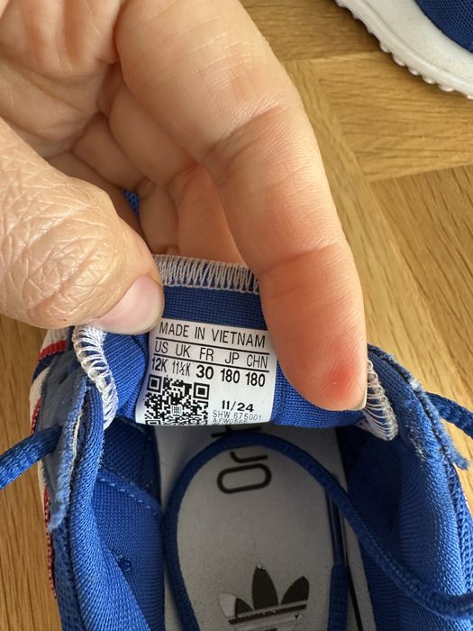 детски маратонки Adidas в отлично състояние, номер 30