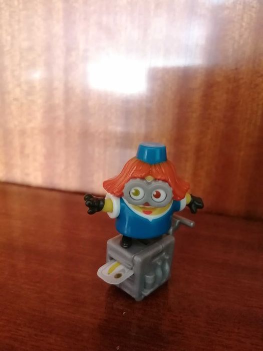 Киндер миньоните 2020г.