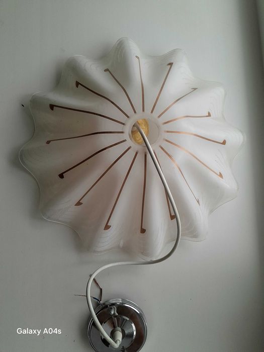 Продается светильник