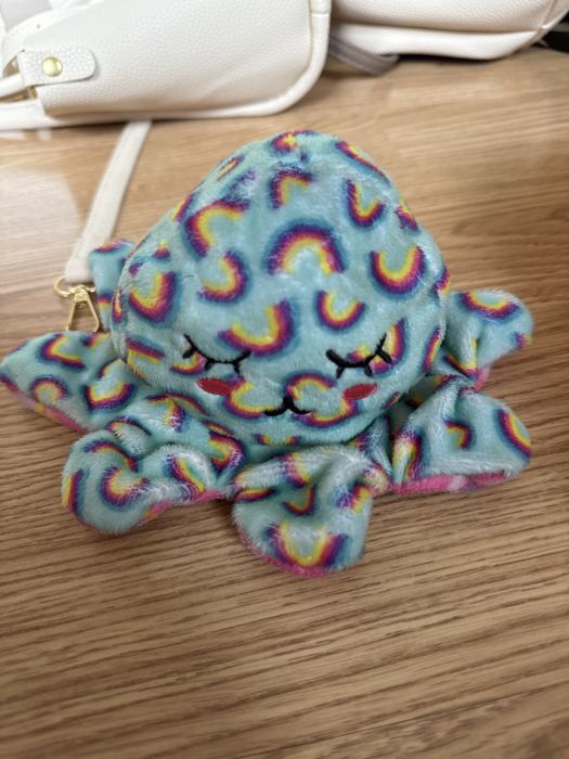 Игрушки детские мягкие