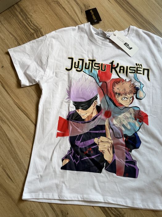 Чисто нови два цвря памучни  тениски с анимация FB ! М, L, XL