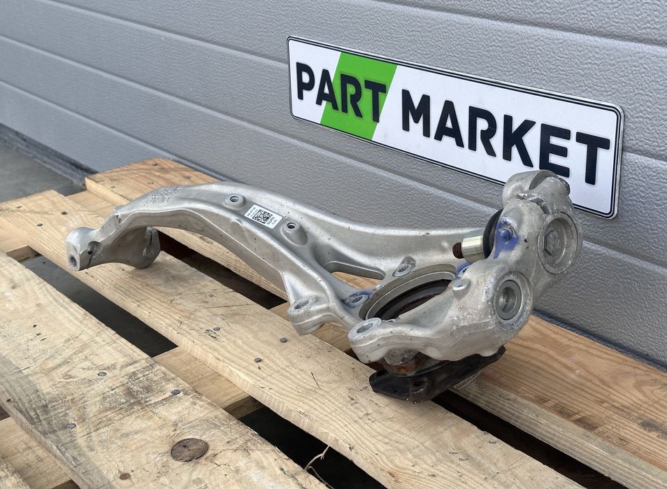 Ляв шенкел AUDI Q7 Q8 4M 4M0407559