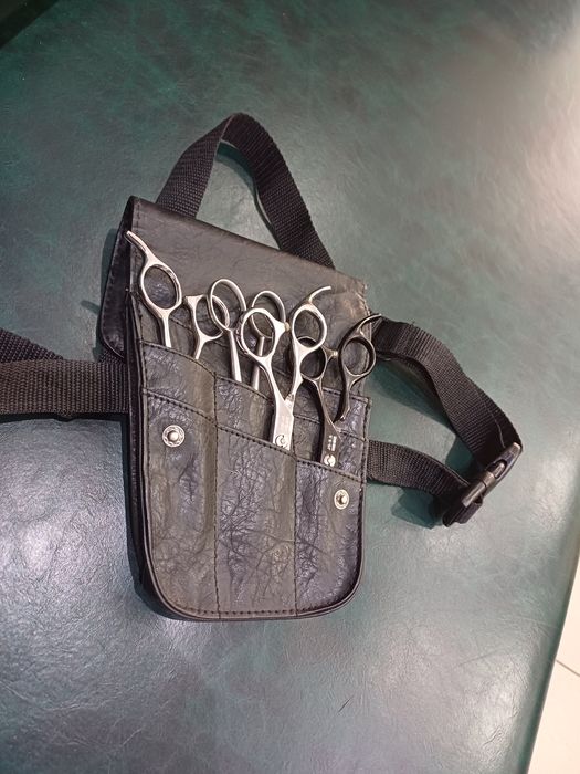 Geanta pt frizer & Coafor unisex noua