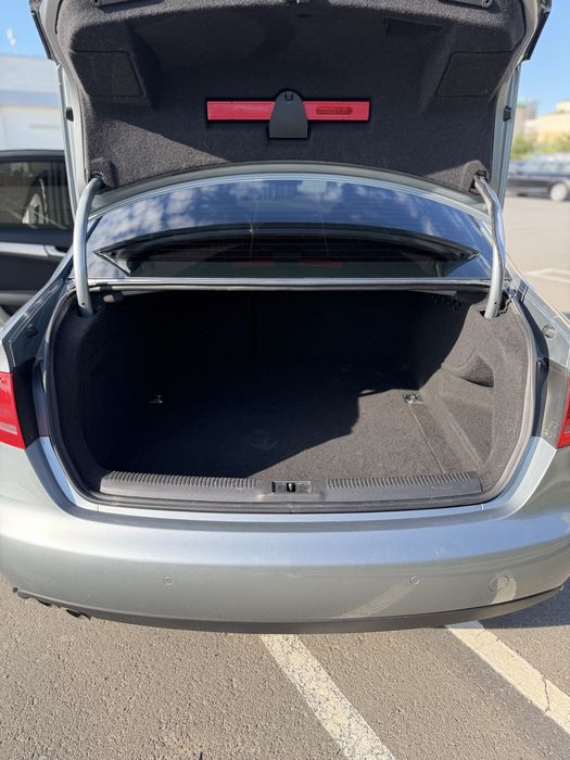 Audi A4, 2011, 2.0 TDI, 143 CP