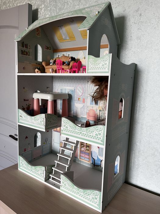 Кукольный домик