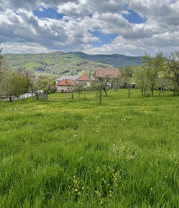 Oportunitate ! Teren Iconic pentru Construcția unei Vile - 3.000 mp Intravilan, DN 72 A, Târgoviste-Câmpulung