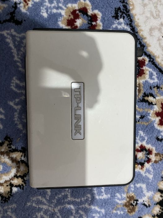 16-port 10/100Mbps Desktop Switch